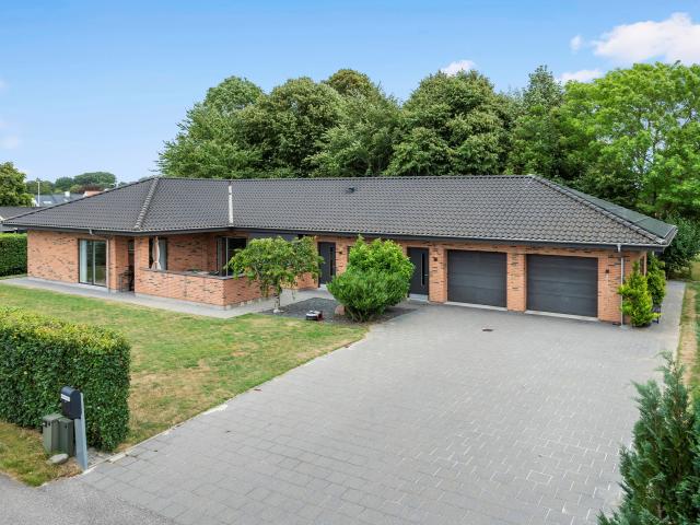 Villa til salg i Hatting, Århus