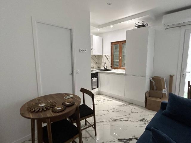 Appartement location à Carré d'Or, Nice