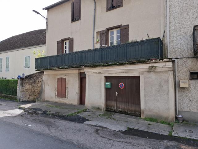 Maison vente à Figeac, Saint-céré