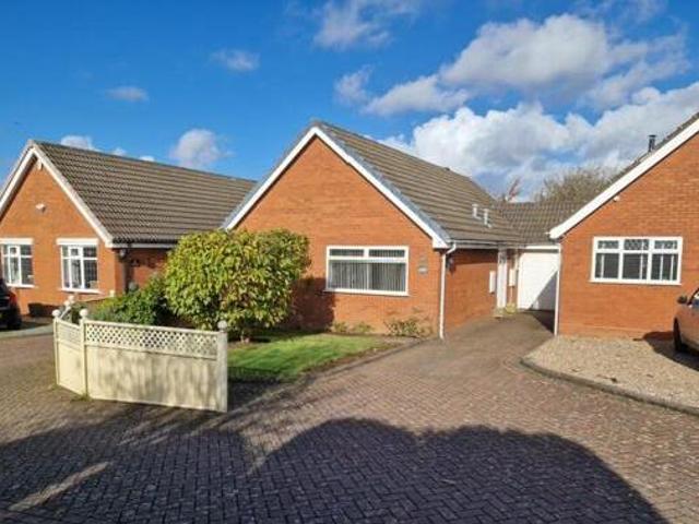House for sale in Goldthorn Hill, Penn