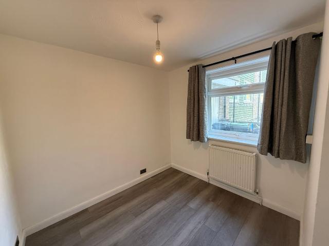 House for rent in London Borough of Croydon, Waddon