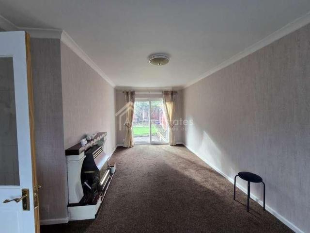 House for rent in Batley, West Yorkshire
