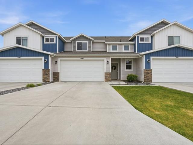 Townhouse for sale in Cache, Utah
