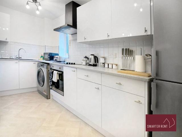 House for rent in Martin's Heron, Winkfield