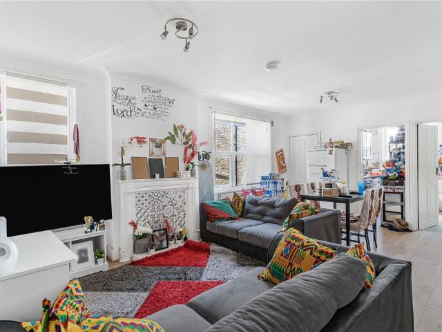 House for rent in London Borough of Croydon, Greater London