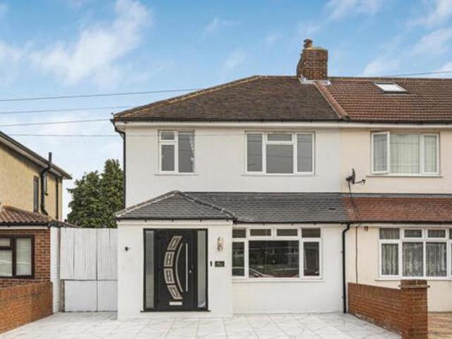 House for sale in Row Town, Surrey