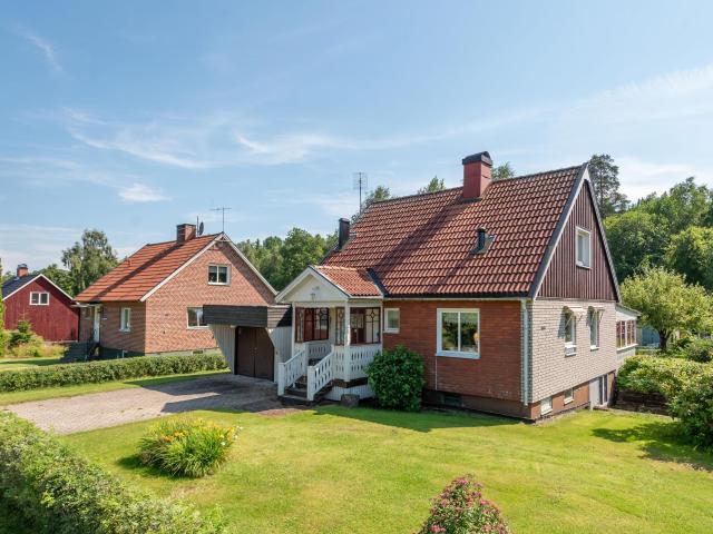 Villa till salu i Degerfors