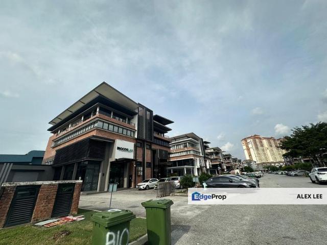 Warehouse for rent in Petaling, Subang Jaya