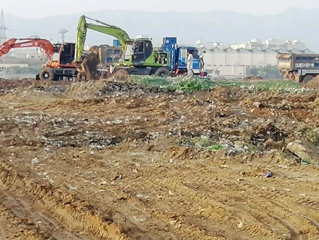 Land for sale in Gulberg Markaz, Zone 5