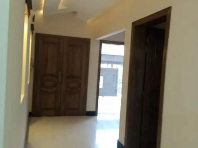 House for sale in آئ-8 مركز, اسلام آباد