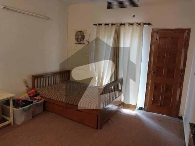 Room for rent in Islamabad