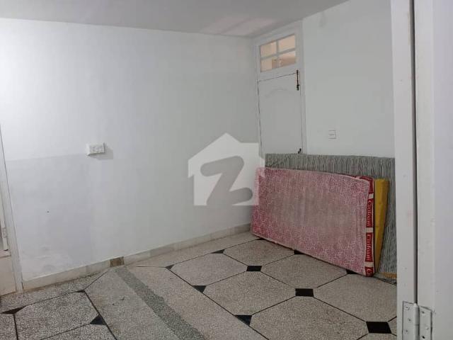Room for rent in Islamabad
