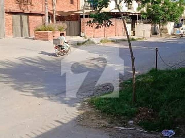 Land for sale in Islamabad