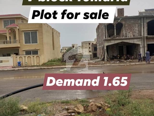 Property for sale in Islamabad