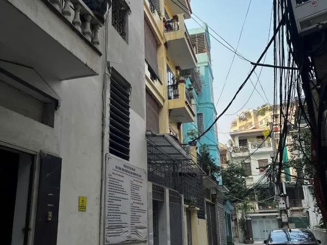 Biệt Thự bán tại Hoàn Kiếm, Hà Nội