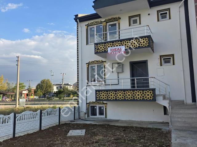 Orhangazi, Afyonkarahisar Merkez içerisinde satılık Villa