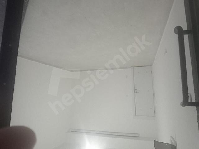 Zeytinburnu, İstanbul içerisinde satılık Dükkan