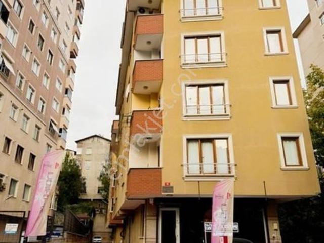 Ataşehir, İstanbul içerisinde kiralık mülk