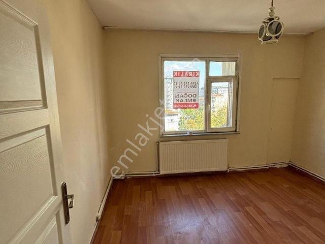 Yeniyol, Ataşehir içerisinde kiralık mülk