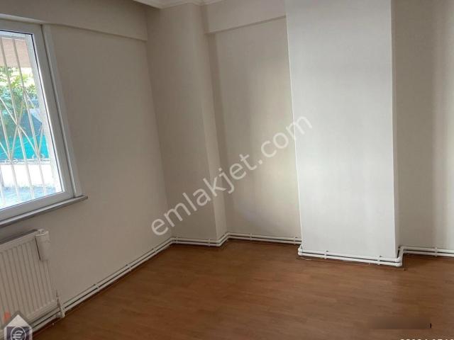 Ataşehir, İstanbul içerisinde kiralık mülk