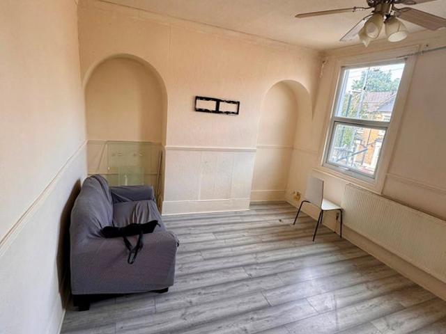 Apartment for rent in West Ham, Greater London