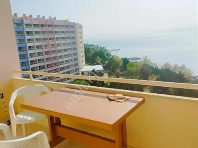 Armutlu içerisinde satılık Devremülk