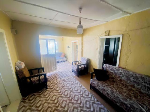 Karabağlar, İzmir içerisinde satılık Villa