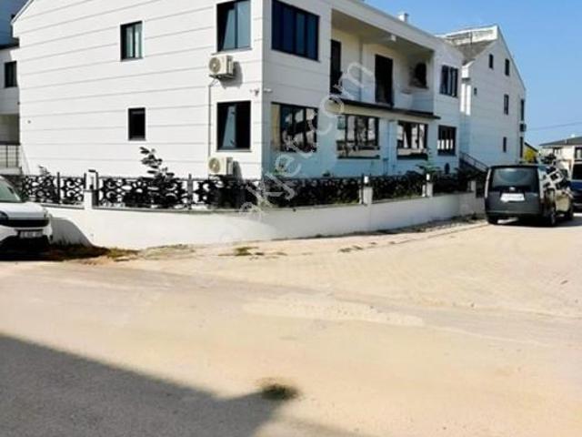 Bandirma, Balikesir içerisinde satılık Villa