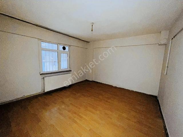 Fevzi Çakmak Mahallesi, Esenler içerisinde kiralık mülk