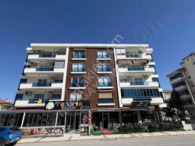 Tire, İzmir içerisinde satılık mülk