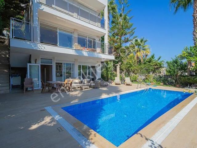 Alanya, Antalya içerisinde satılık Villa