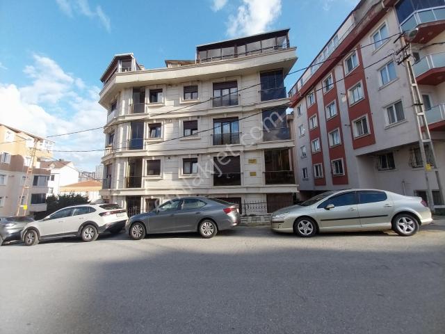 Çamlık Mahallesi, Ümraniye içerisinde kiralık mülk