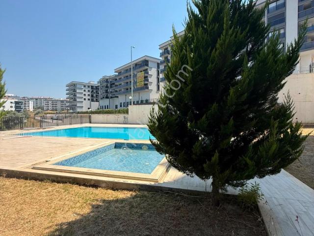 İkiçeşmelik, Kuşadası içerisinde kiralık mülk