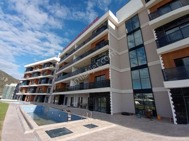 İkiçeşmelik, Kuşadası içerisinde kiralık mülk