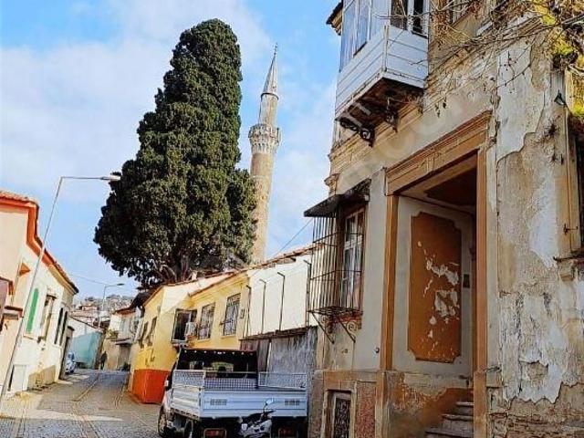 Tire, İzmir içerisinde satılık Bina