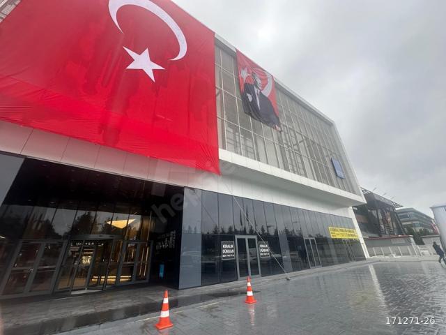 İkitelli OSB Mahallesi, Başakşehir içerisinde satılık Dükkan