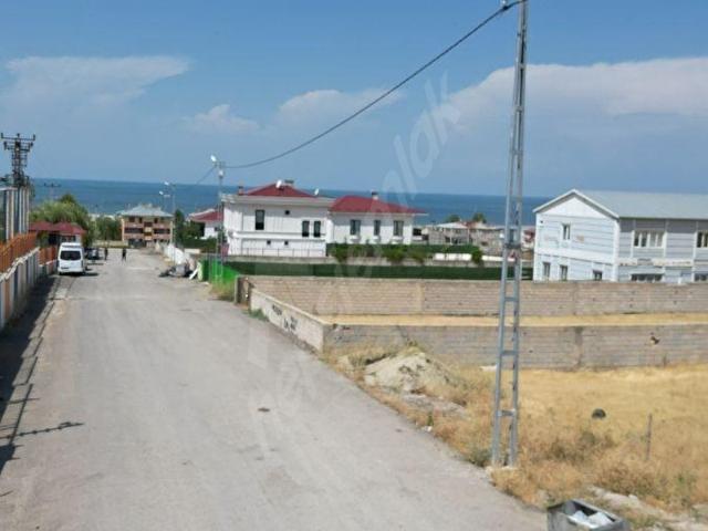 Edremit, Van içerisinde satılık Arsa