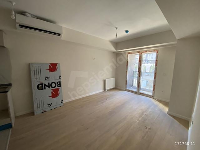 Merdivenköy Mahallesi, Kadıköy içerisinde satılık mülk