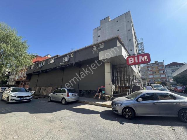 Küçükçekmece, İstanbul içerisinde satılık Bina