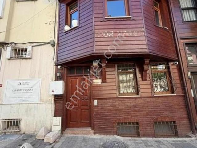 Üsküdar, İstanbul içerisinde kiralık Villa