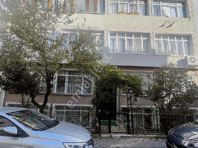 Üsküdar, İstanbul içerisinde satılık mülk