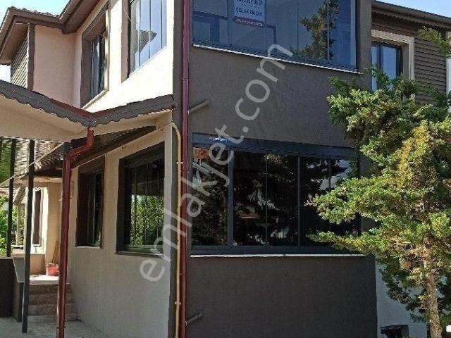 Isparta Merkez içerisinde satılık Villa