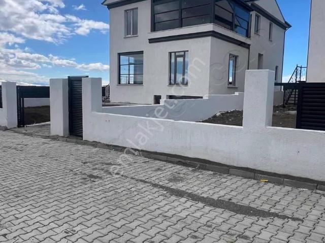 Kars Merkez, Kars içerisinde satılık Villa
