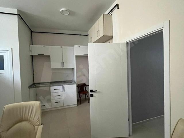 Küçükçekmece, İstanbul içerisinde satılık Dükkan