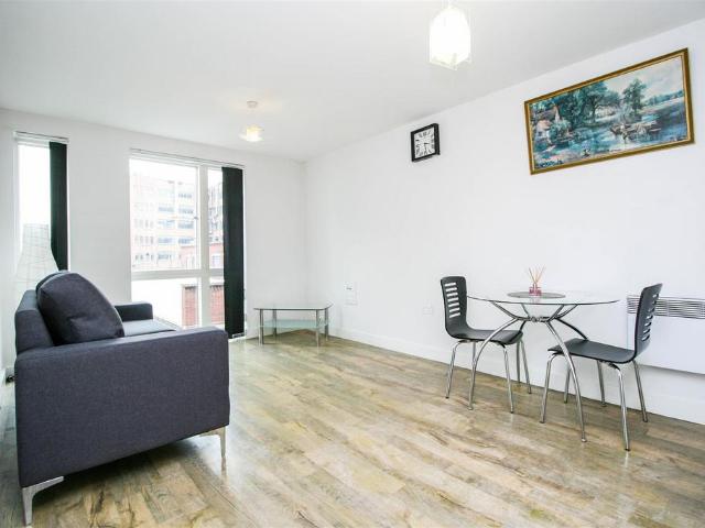 Apartment for rent in Digbeth, West Midlands
