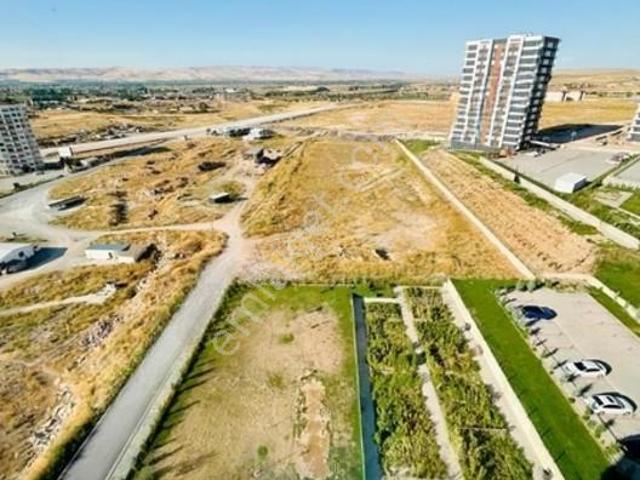 Yeşilyurt, Melikgazi içerisinde satılık Dükkan