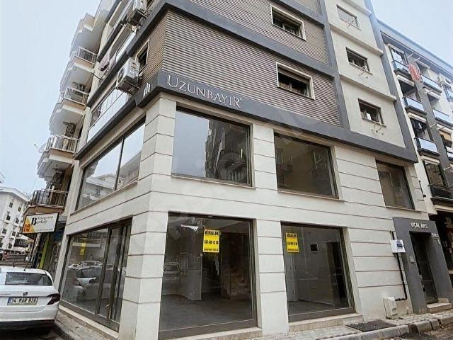Karşiyaka, İzmir içerisinde satılık Dükkan