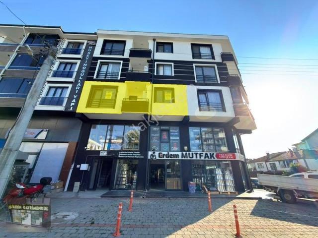Yenimahalle Mahallesi, Hendek içerisinde kiralık mülk