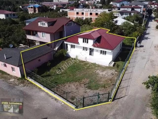 Hendek, Sakarya içerisinde satılık Villa