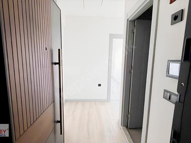 Çiğli, İzmir içerisinde satılık mülk